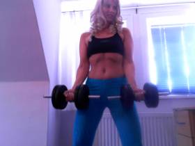 muscle workout girl muskel sexy workout